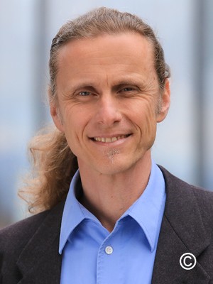 Dr. Peter Koltay